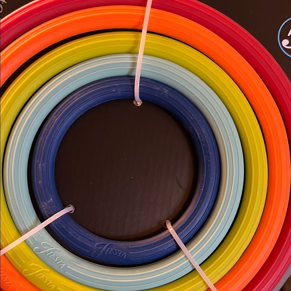 Fiesta Multi-Colored Silicone Trivet Set - Picture 9 of 9